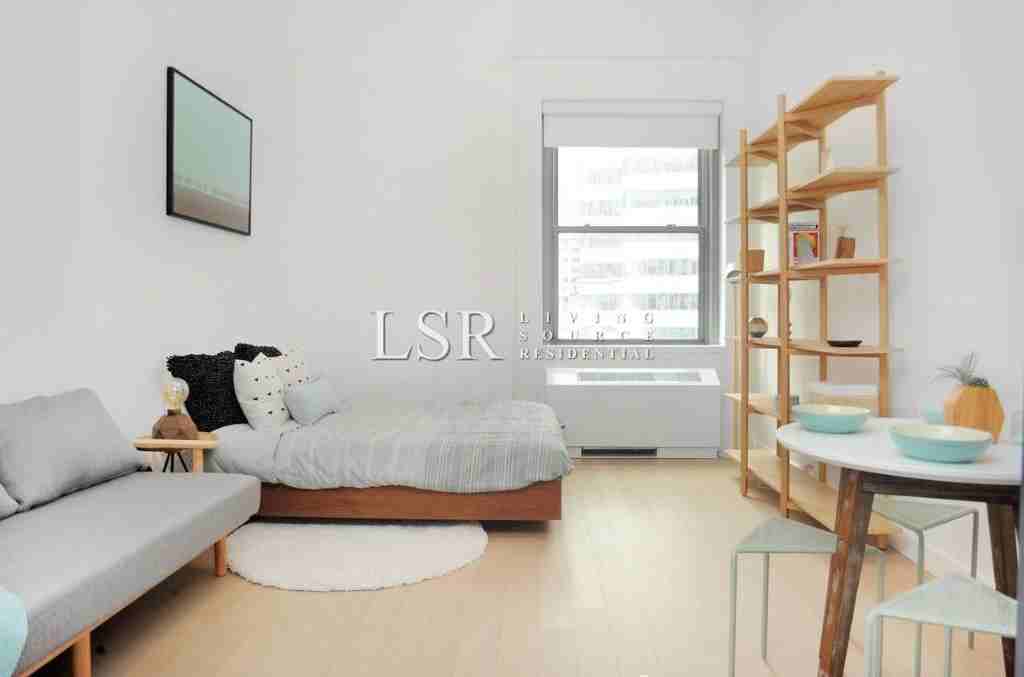 20 Exchange Pl #1305