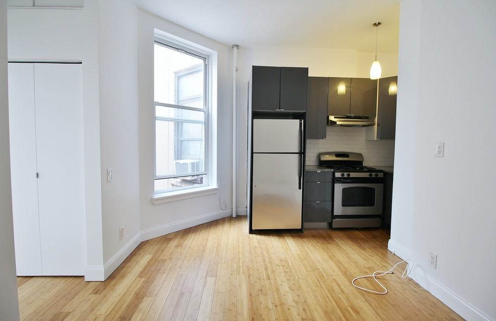 225 East 14th street - Photo 2 of 6