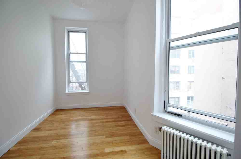 225 East 14th street - Photo 3 of 6