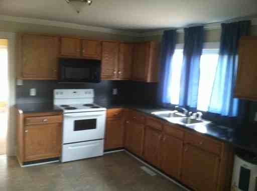 1007 Skyland St - Photo 2 of 4