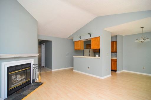 3176 Windcrest Ct NE - Photo 3 of 8