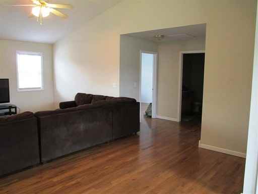 64 McDreamy Ct - Photo 3 of 15