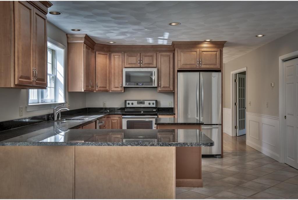 28 Newton Rd - Photo 6 of 16