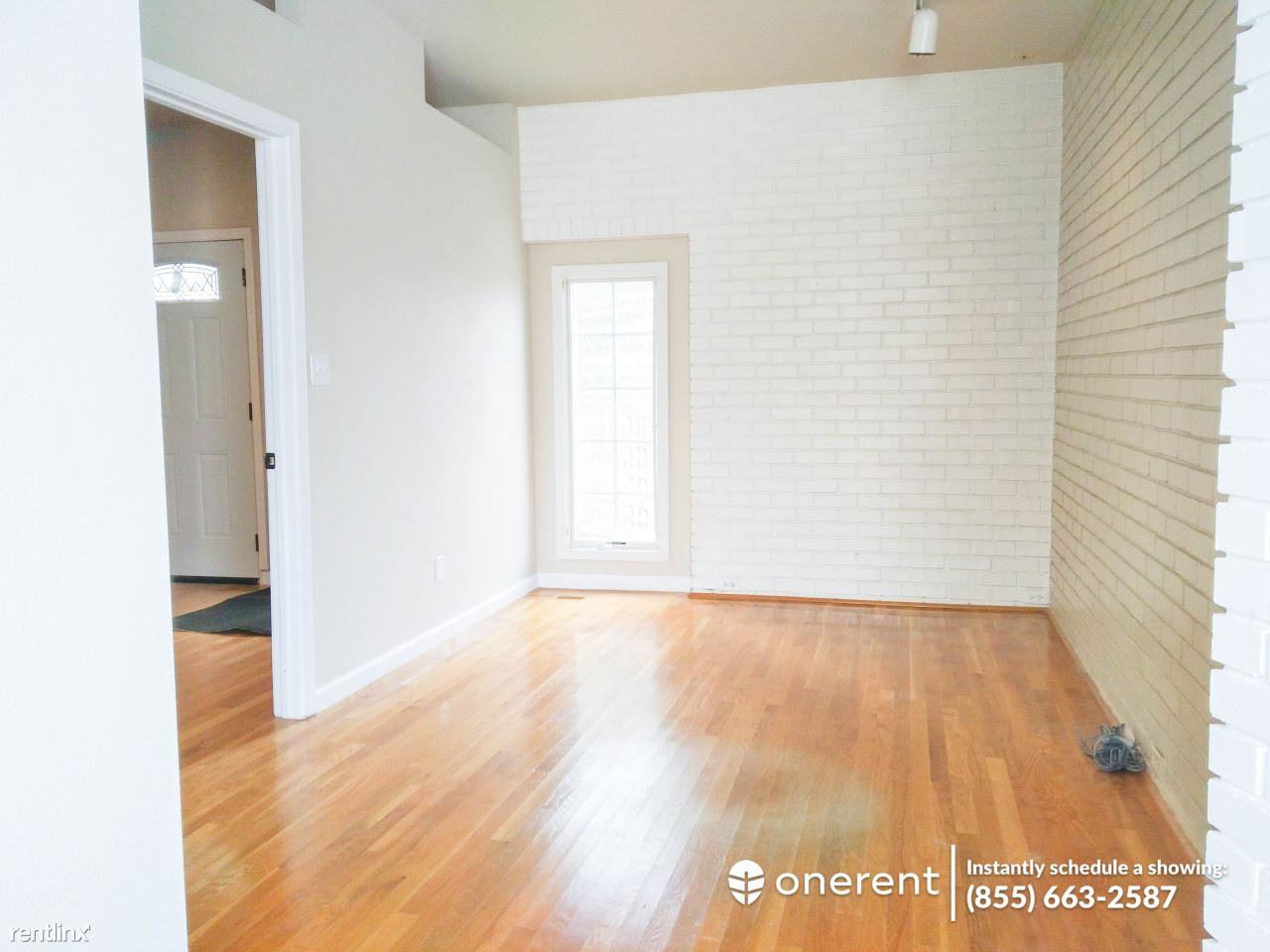 4220 Aberfoil Ave - Photo 2 of 8