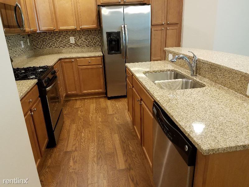 908 Hall Station Dr - Photo 2 of 11