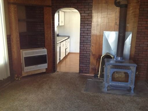 90 S 100 E St - Photo 2 of 10