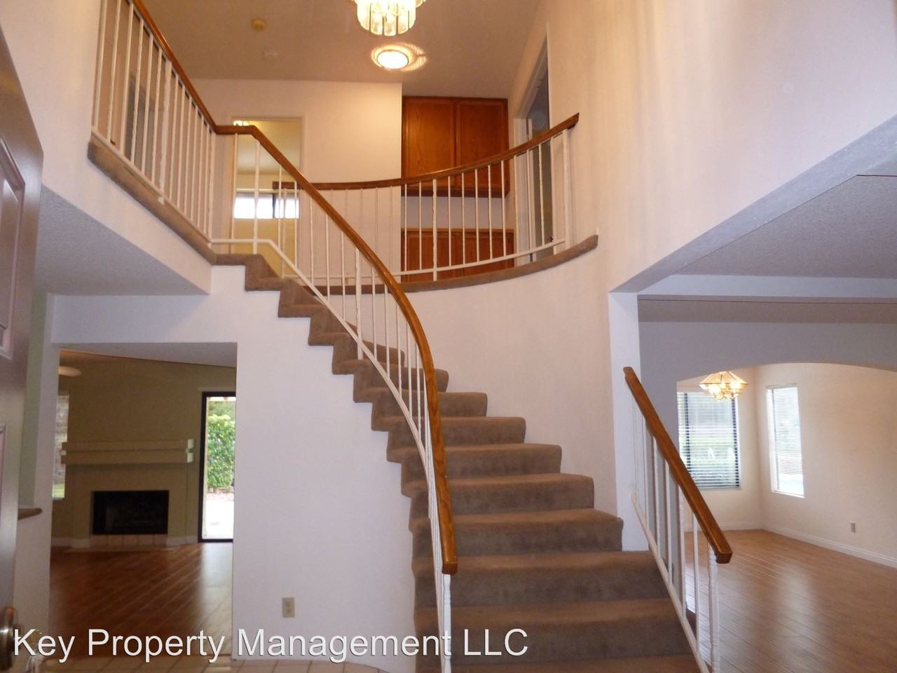 3105 Port Side Dr - Photo 2 of 21