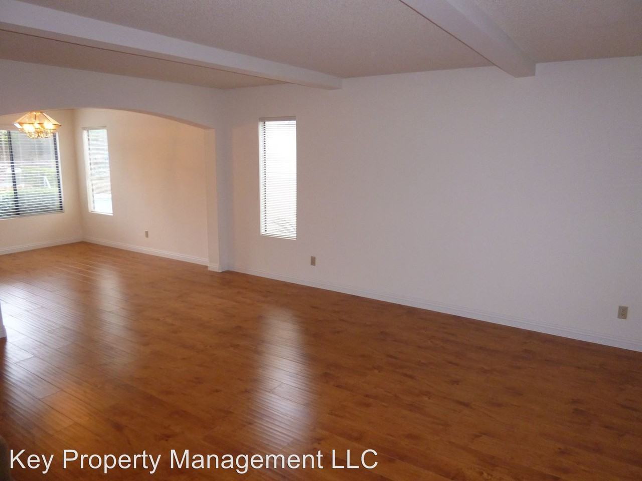 3105 Port Side Dr - Photo 3 of 21