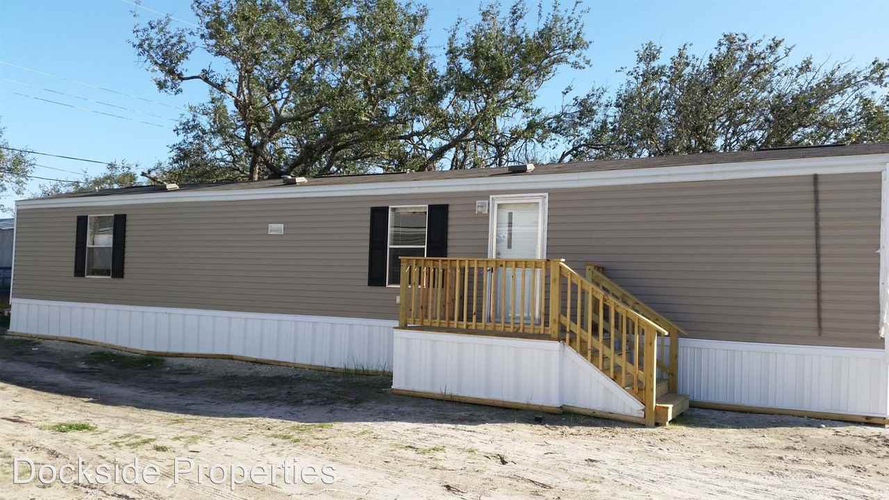 1907 FM 3036 - Photo 2 of 3