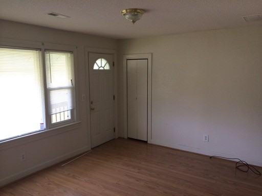 897 US-158 - Photo 2 of 10
