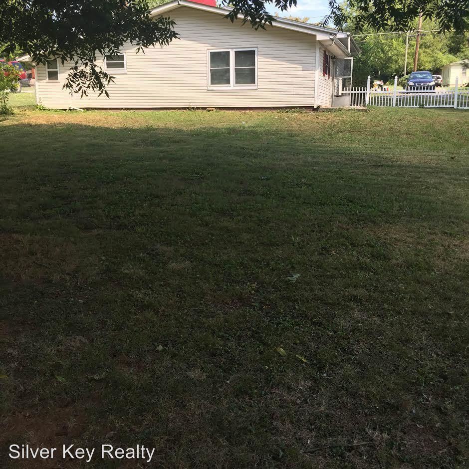 106 Mahala Rd - Photo 2 of 11