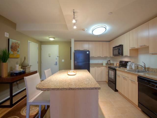 Avalon White Plains - Photo 2 of 38