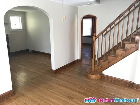1318 Rosewick Ave - Photo 3 of 20