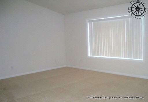 136 Wood Duck St - Photo 3 of 21