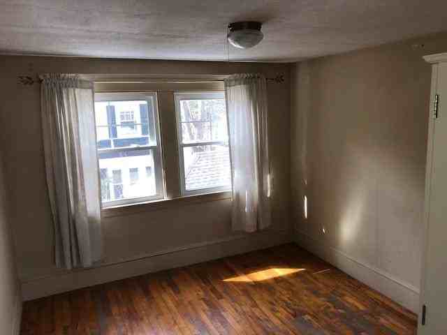 13 Concord St - Photo 2 of 8
