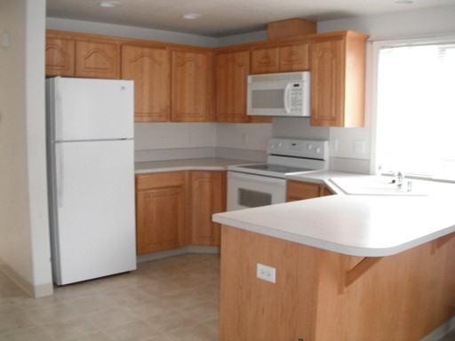 2912 NE 116th Ave - Photo 2 of 13