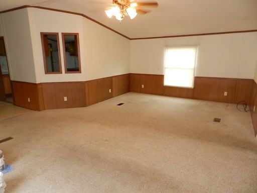 5861 Edwin Levin Rd - Photo 3 of 33