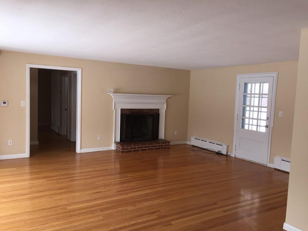 22 Parker St - Photo 2 of 16