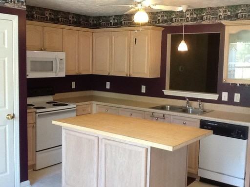 1108 Waggoner Ct W - Photo 2 of 4