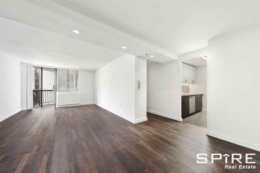 184 Lexington Ave #13D