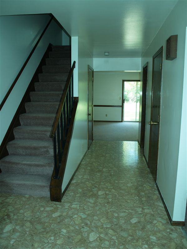 5925 Joymont St - Photo 2 of 12