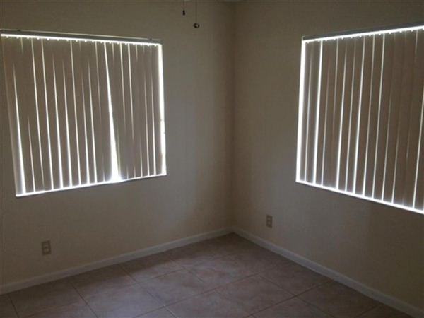 LakeWood Village - Photo 2 of 10