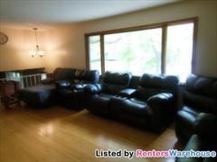 2191 Edgebrook Ave - Photo 2 of 15