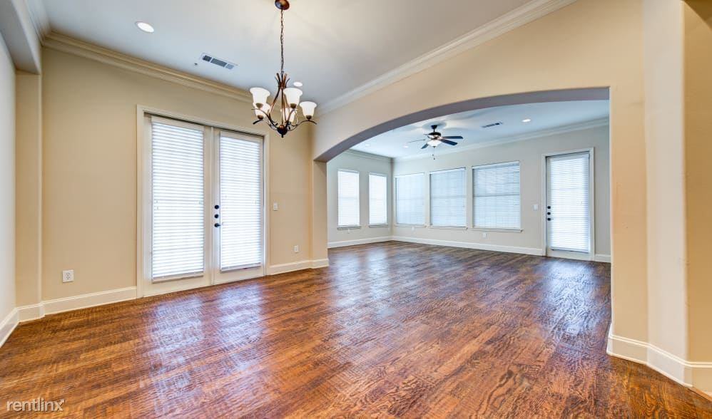 Marquis at Stone Oak - Photo 3 of 8