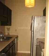 32 Peachtree St SW - Photo 2 of 8