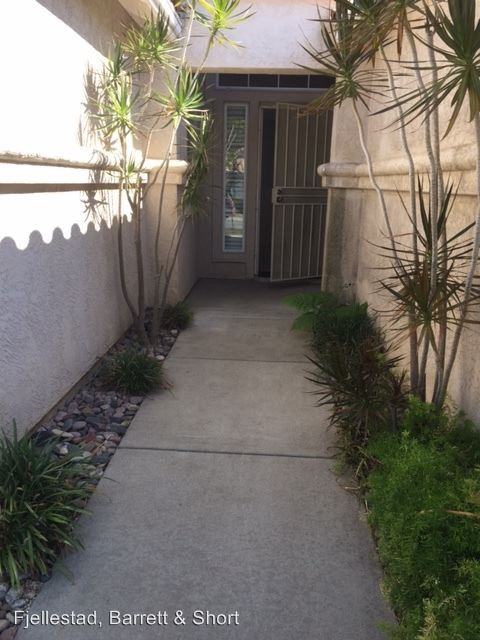 2343 2343 Hyacinth Rd. - Hyacinth Rd. - Photo 3 of 17