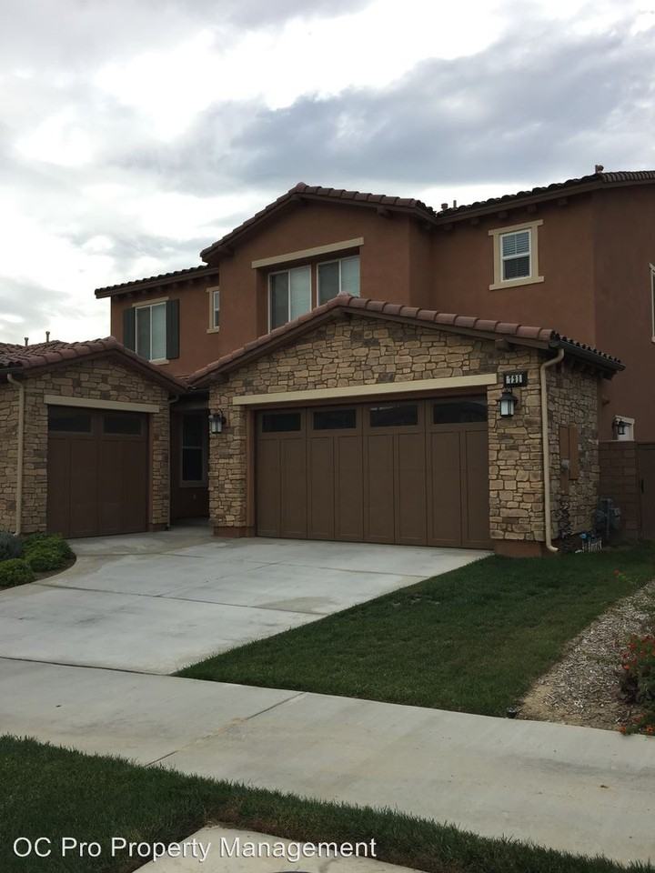 721 N San Ardo Dr - Photo 2 of 7