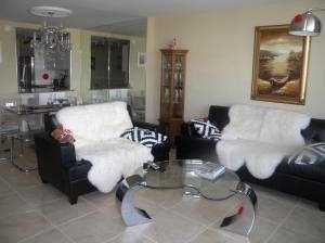 1410 S Ocean Dr - Photo 3 of 16