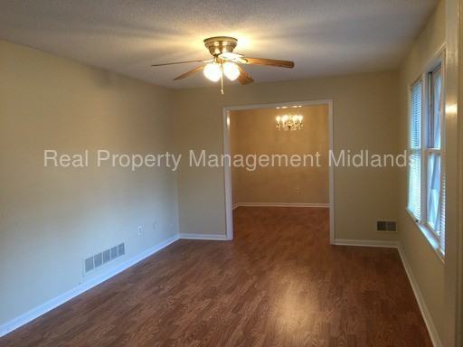 2698 Batesburg Hwy - Photo 2 of 20