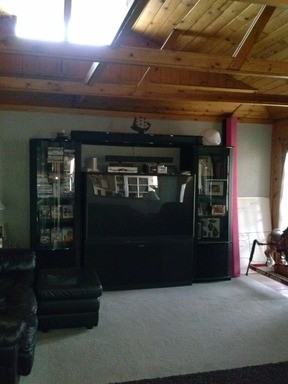 9732 Sutton Ct - Photo 3 of 8