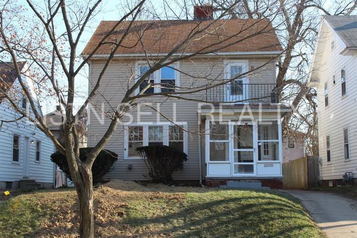 2030 Wyndhurst Rd - Photo 2 of 2