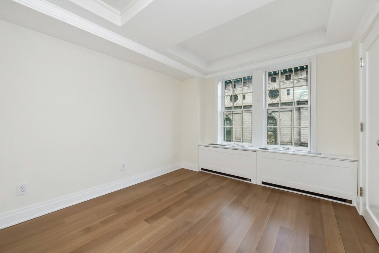 360 Central Park West - Photo 2 of 8