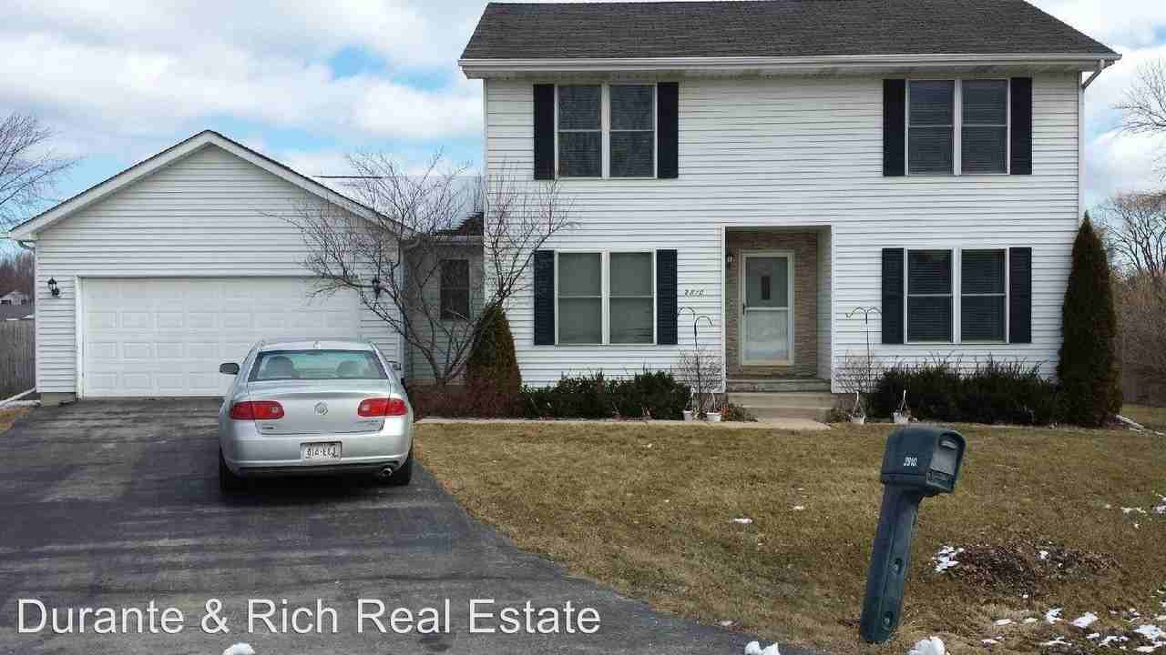 2810 Sandpiper Ln - Photo 2 of 24