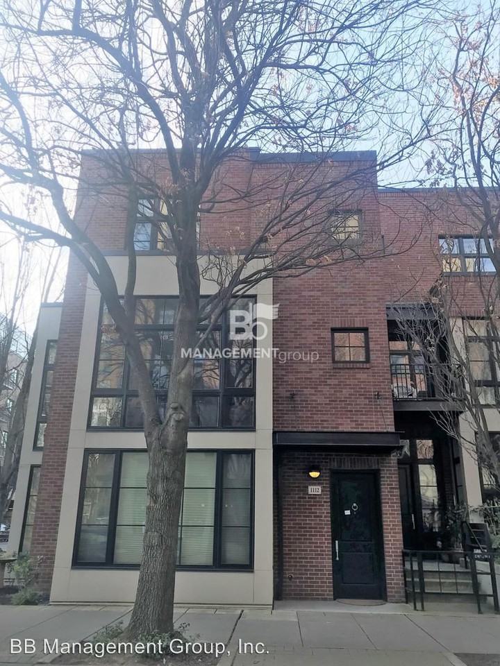 1112 NW Johnson St - Photo 2 of 50