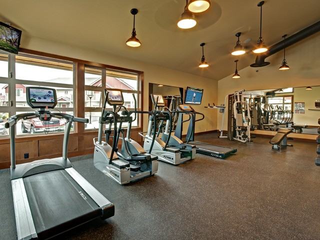 The Outlook - Photo 3 of 23