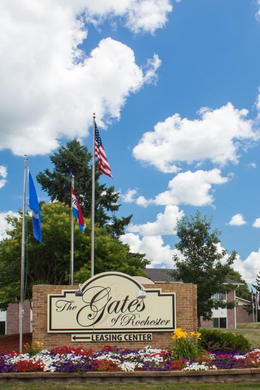 The Gates of Rochester - Photo 3 of 10