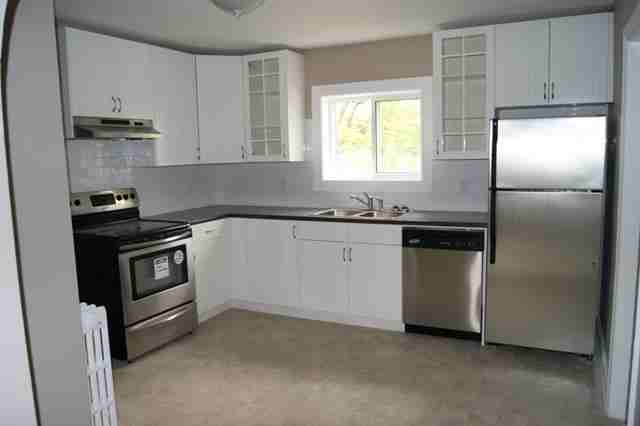 64 Genest Street - Photo 2 of 35