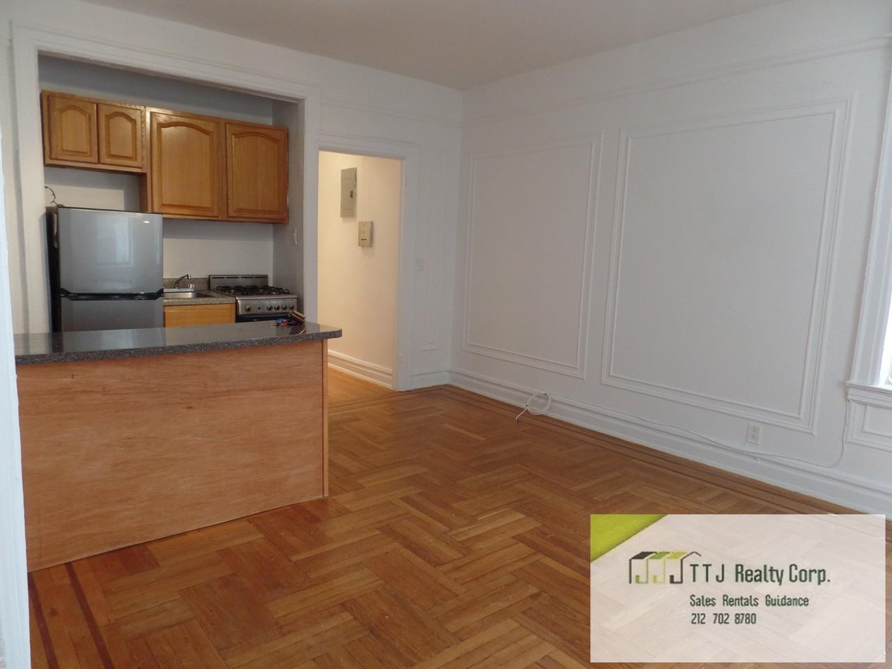 Mary Pinkett Ave #FF