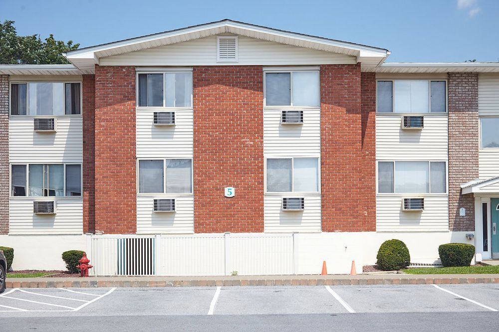 106 Van Wagner Rd #A - Photo 3 of 10
