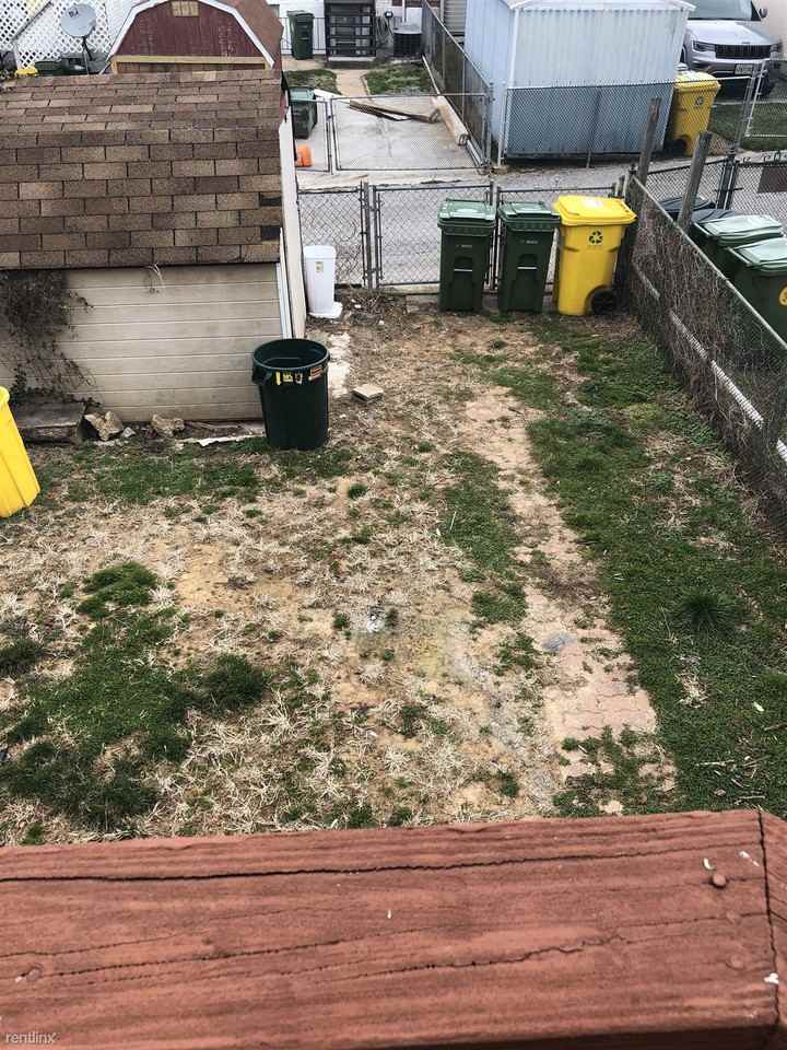 5113 Patrick Henry Dr - Photo 2 of 9