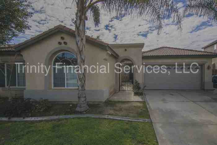 5304 Villa Bella Ln - Photo 2 of 36