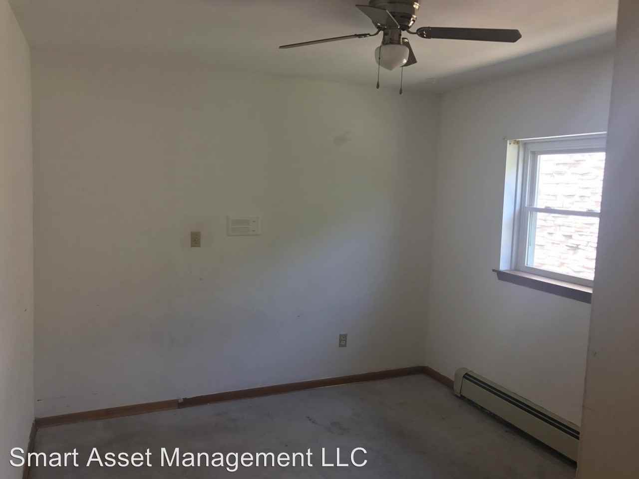 6815 W Hampton Ave - Photo 3 of 7