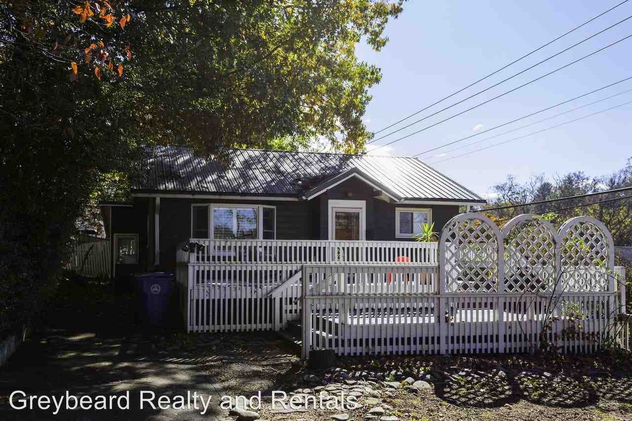 124 Evelyn Pl - Photo 2 of 17
