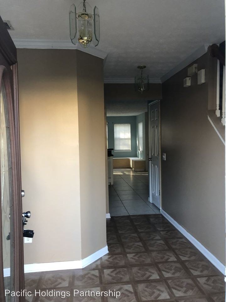 510 Reunion Ct SW - Photo 2 of 21