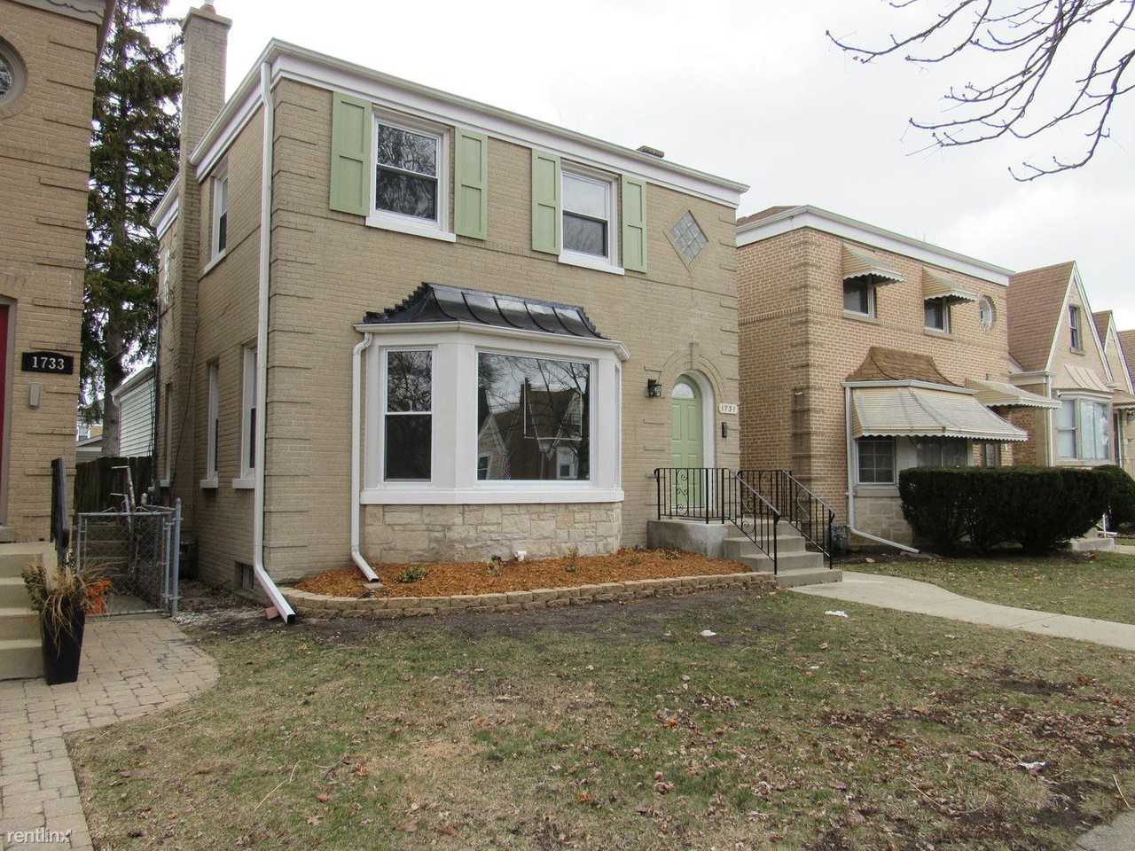 1731 N 75th Ct - Photo 2 of 35