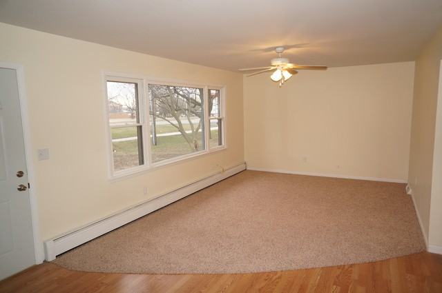 18836 Wolf Rd - Photo 2 of 21